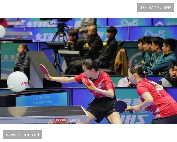 何卓佳赛场上的拼劲，私下居然爱上了这么奢侈的生活？