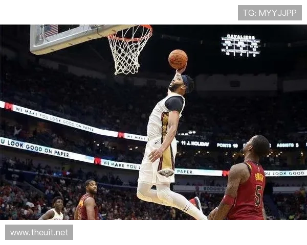 卡瓦伊挡拆制造错位拉开空间 提升湖人关键时刻效率