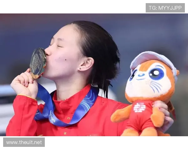 陈芋汐跳水赚的奖金，够我在上海睡桥洞到下辈子